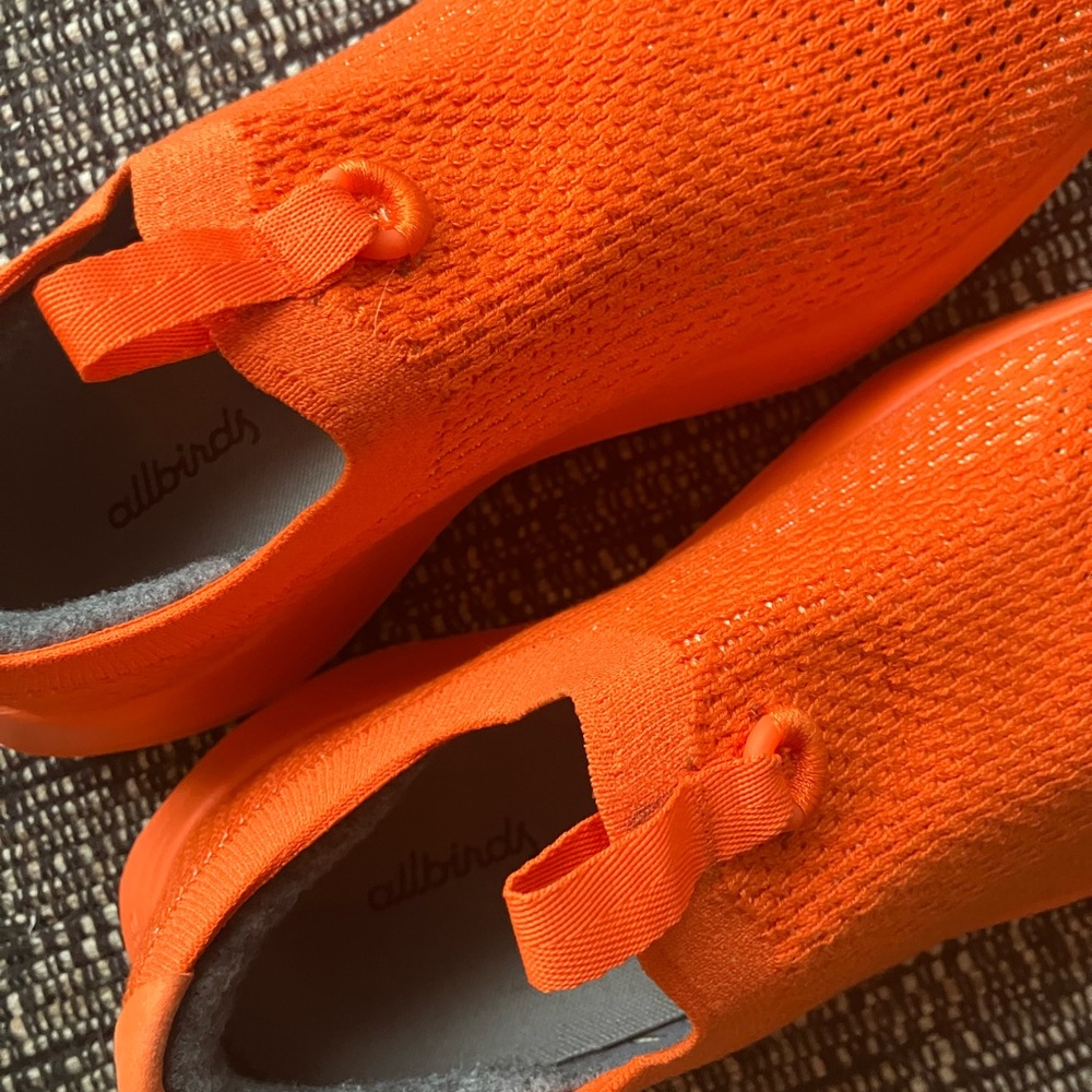 Women’s size 9 orange slip on Allbirds - Picture 4 of 10